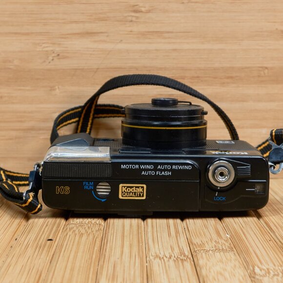 Vintage Kodak VR35 K6 35mm Point-and-Shoot Film Camera - Picture 5 of 9